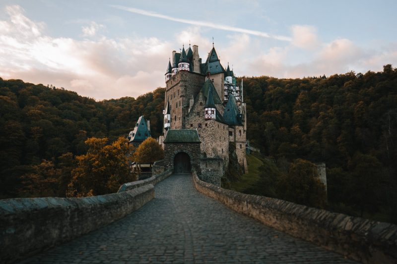 KRÁĽOVSTVO